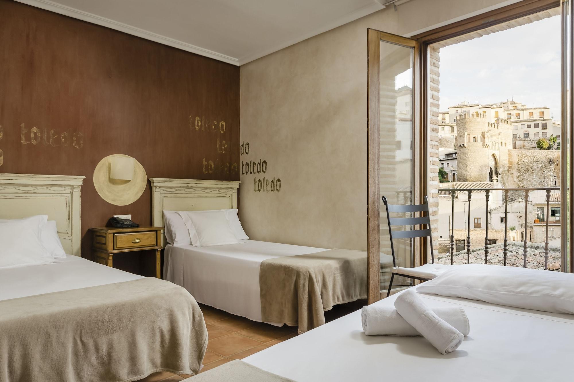 YIT Puerta Bisagra Hotel Toledo Bagian luar foto