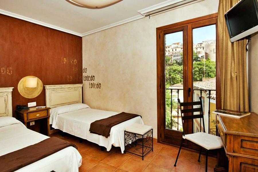 YIT Puerta Bisagra Hotel Toledo Bagian luar foto