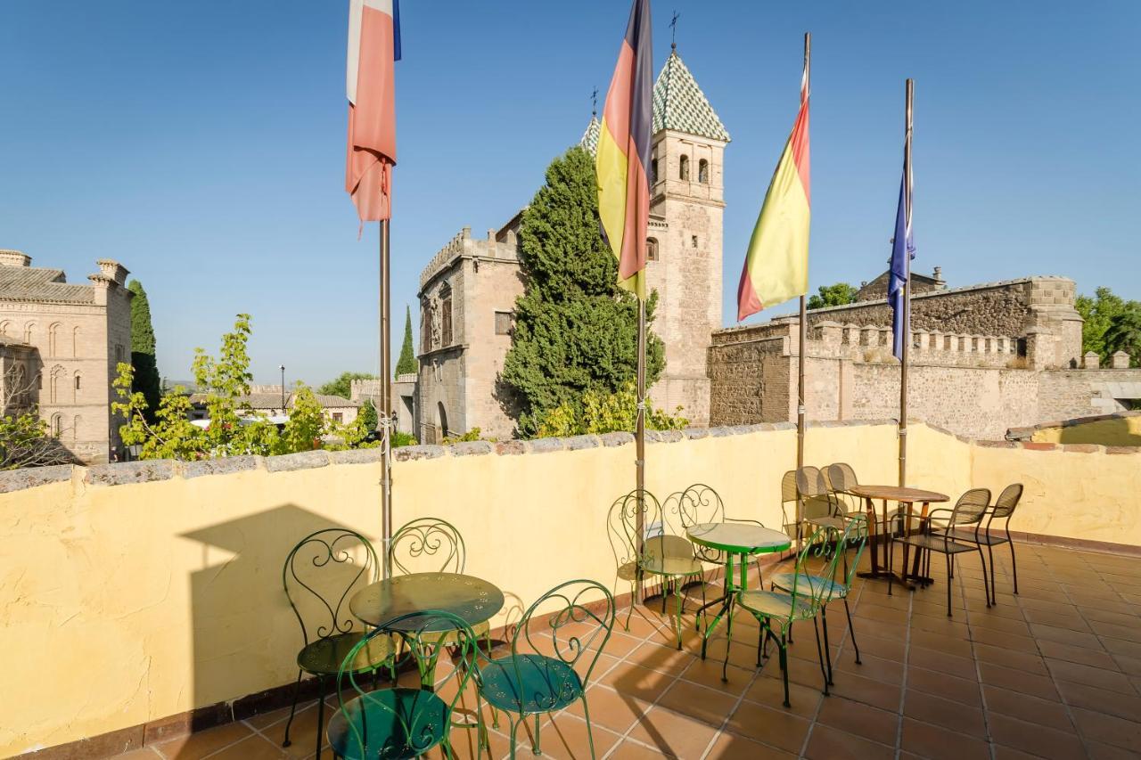 YIT Puerta Bisagra Hotel Toledo Bagian luar foto