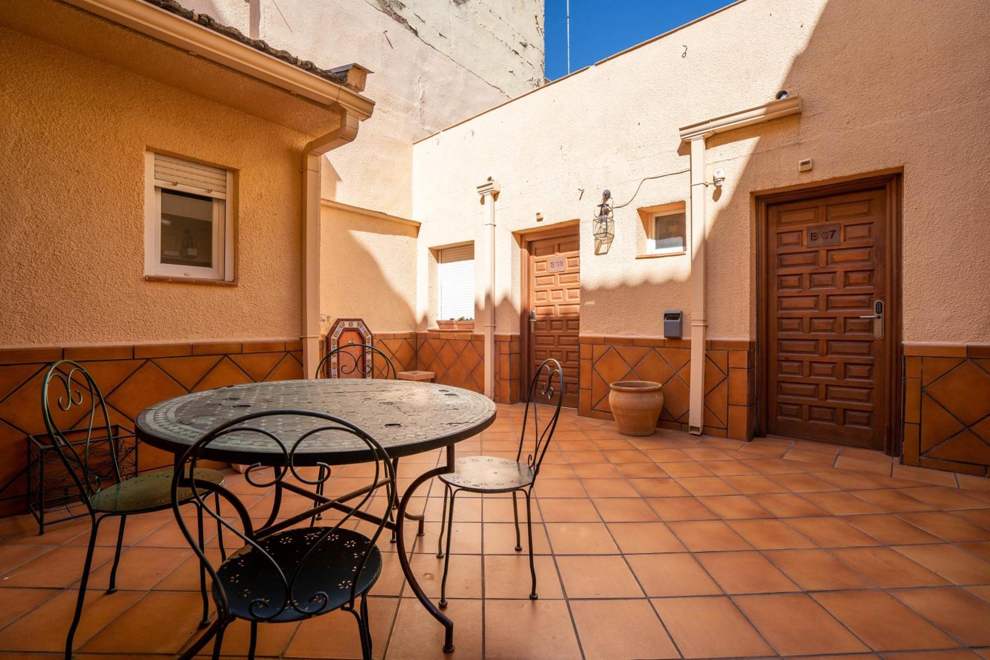 YIT Puerta Bisagra Hotel Toledo Bagian luar foto