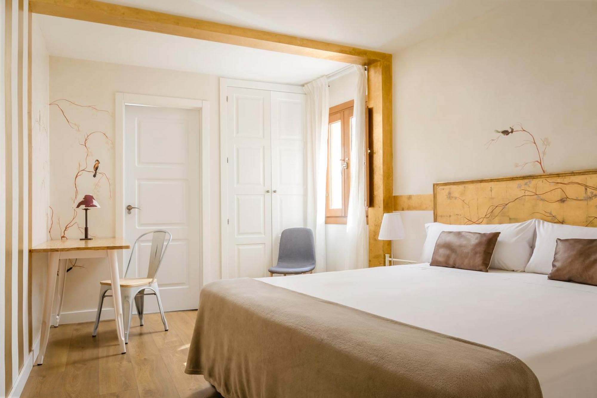 YIT Puerta Bisagra Hotel Toledo Bagian luar foto